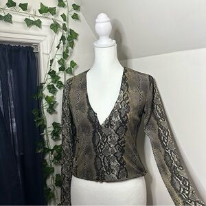AFRM| Snakeskin Pattern V-Neck Blouse